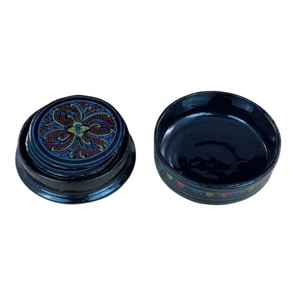 Vintage Handmade Lacquerware Coaster Set of 6 Coasters with Holder - Picture 8 of 8